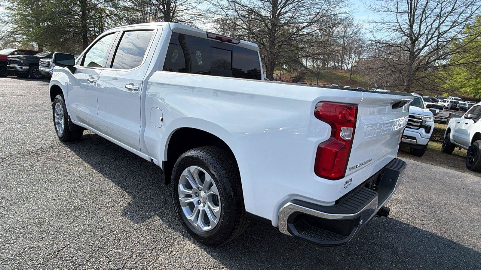 New 2026 Chevrolet Silverado 1500 LTZ w/ LTZ Premium Package AWD/4WD image 7