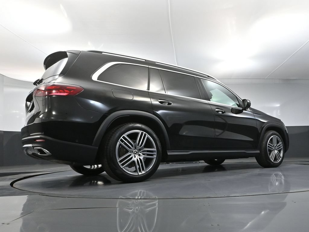 Used 2026 Mercedes-Benz GLS 450 4MATIC image 53