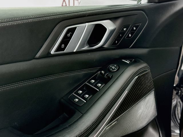 Used 2021 BMW X5 M w/ Executive Package AWD/4WD image 18