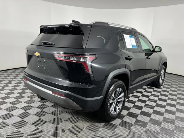 Used 2025 Chevrolet Equinox LT w/ Convenience Package II FWD image 12