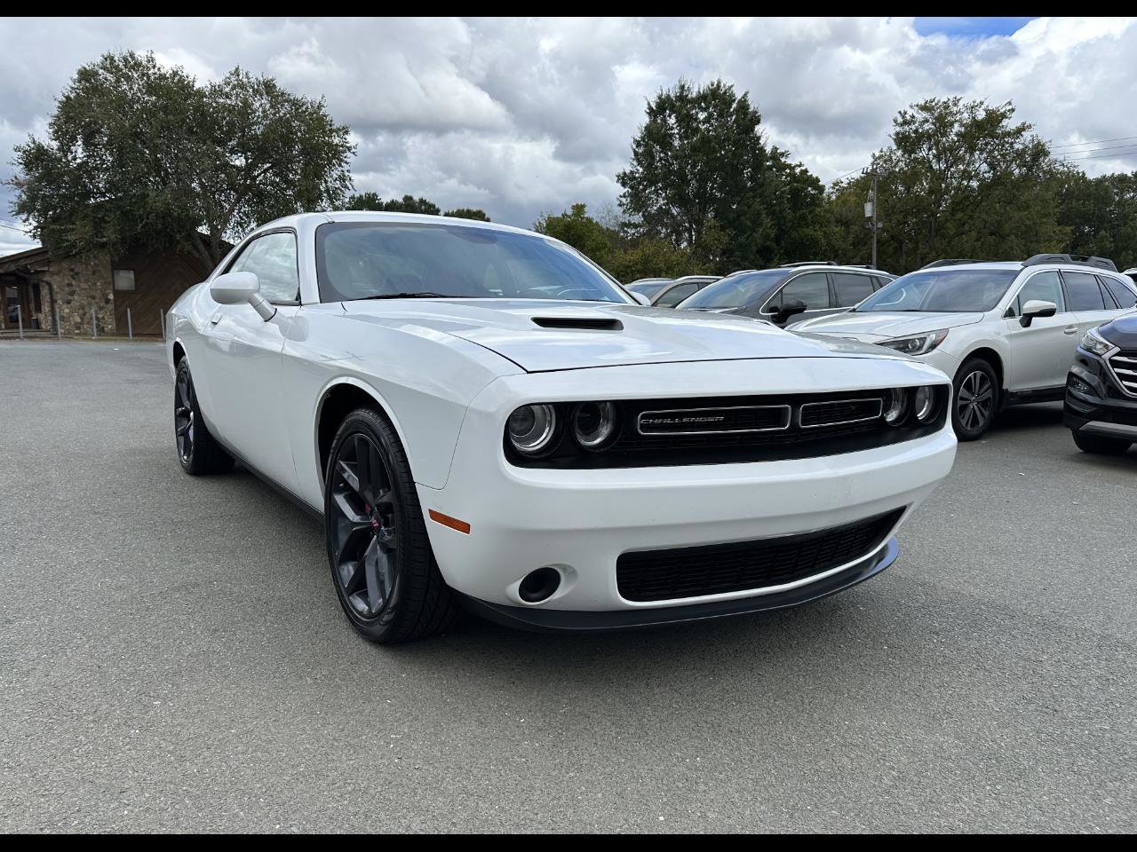 Used 2016 Dodge Challenger SXT