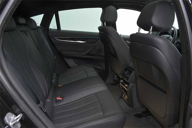 Used 2019 BMW X6 sDrive35i w/ Convenience Package image 17