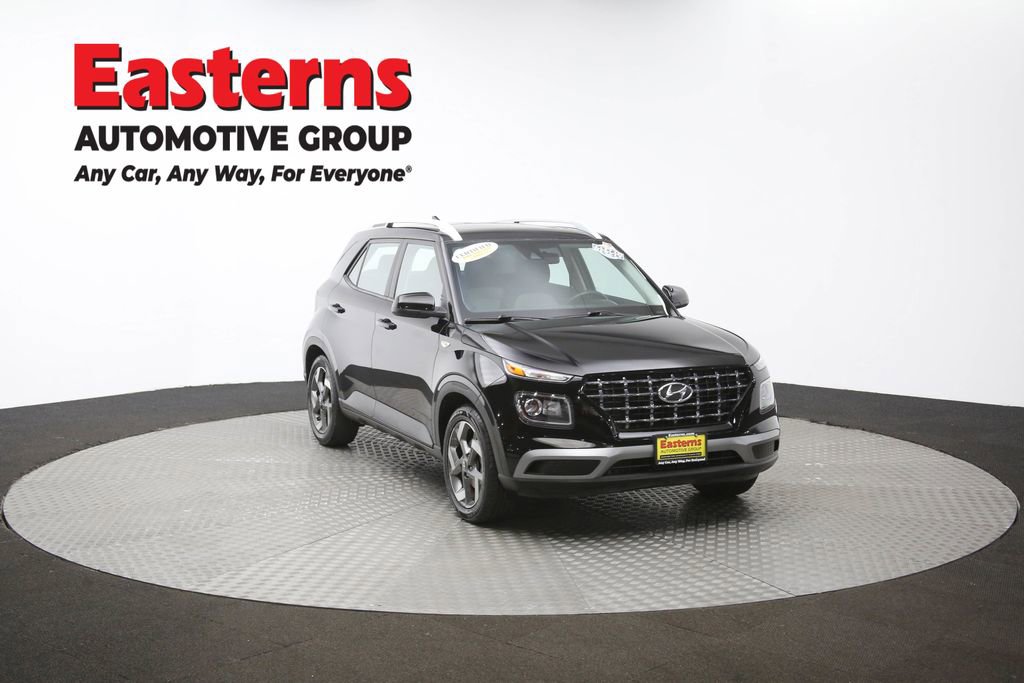 Used 2022 Hyundai Venue SEL image 50