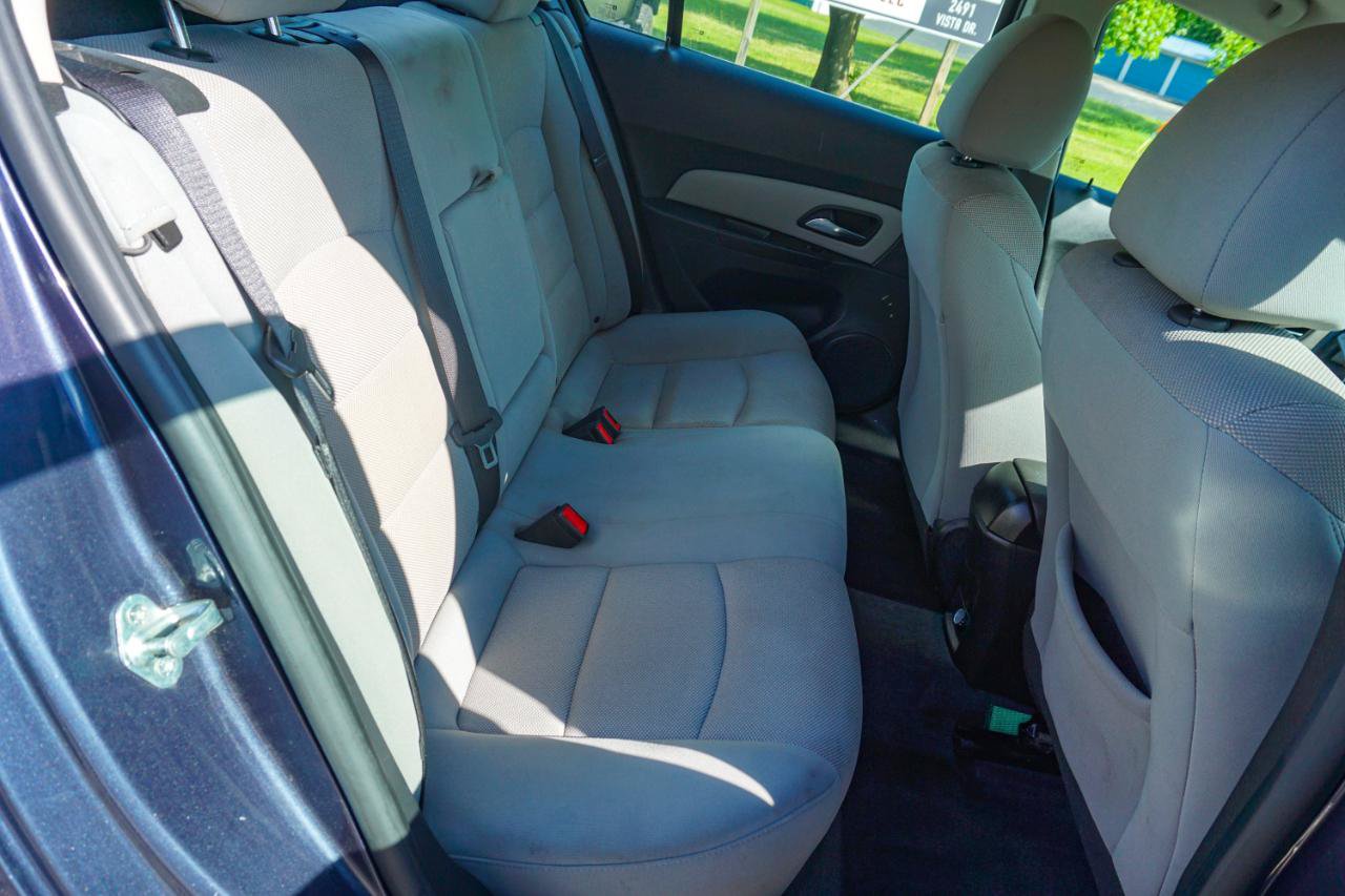 Used 2013 Chevrolet Cruze Eco FWD image 15