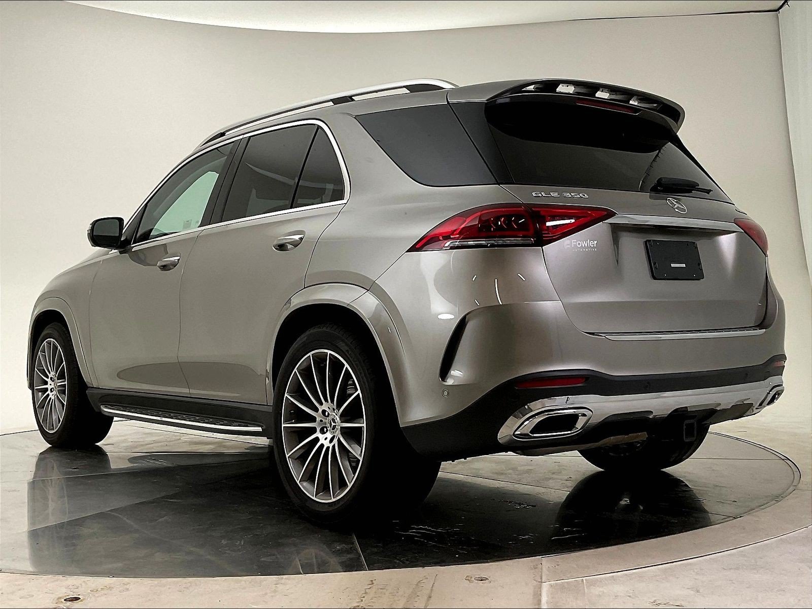 Certified 2022 Mercedes-Benz GLE 350 4MATIC image 3