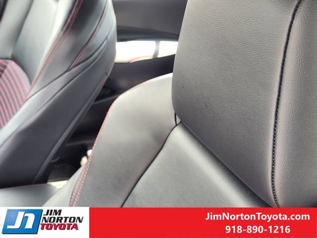 Used 2025 Toyota Corolla XSE FWD image 15