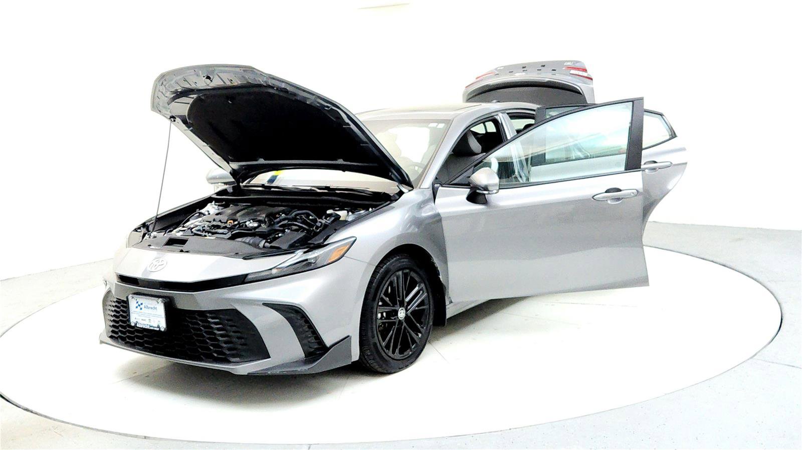 Certified 2025 Toyota Camry SE image 10