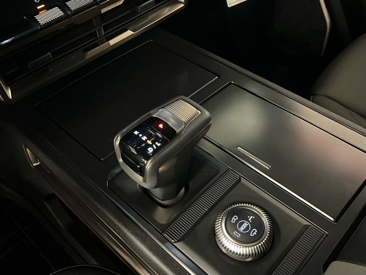 Used 2025 GMC Hummer EV 2X image 24