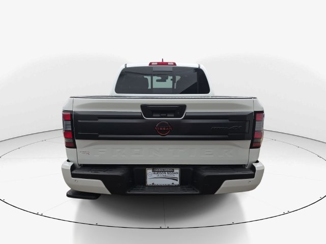 Used 2025 Nissan Frontier PRO-4X AWD/4WD image 7