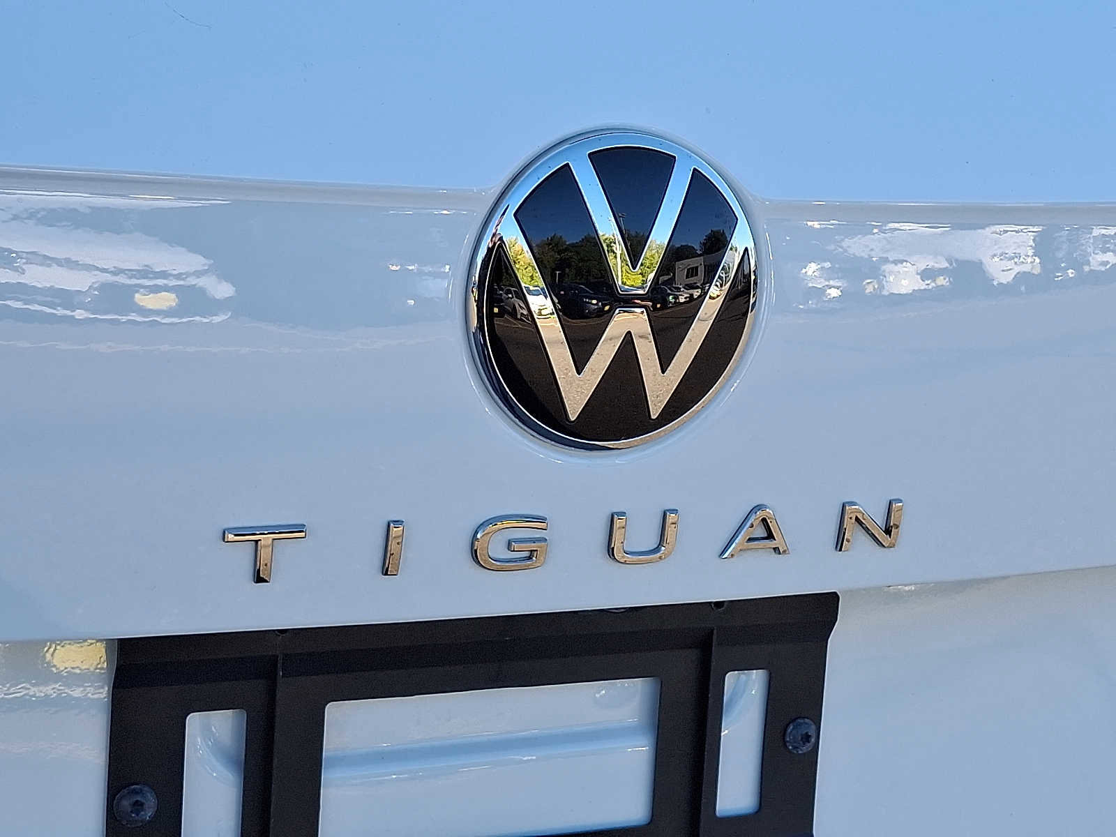 Used 2022 Volkswagen Tiguan S image 30