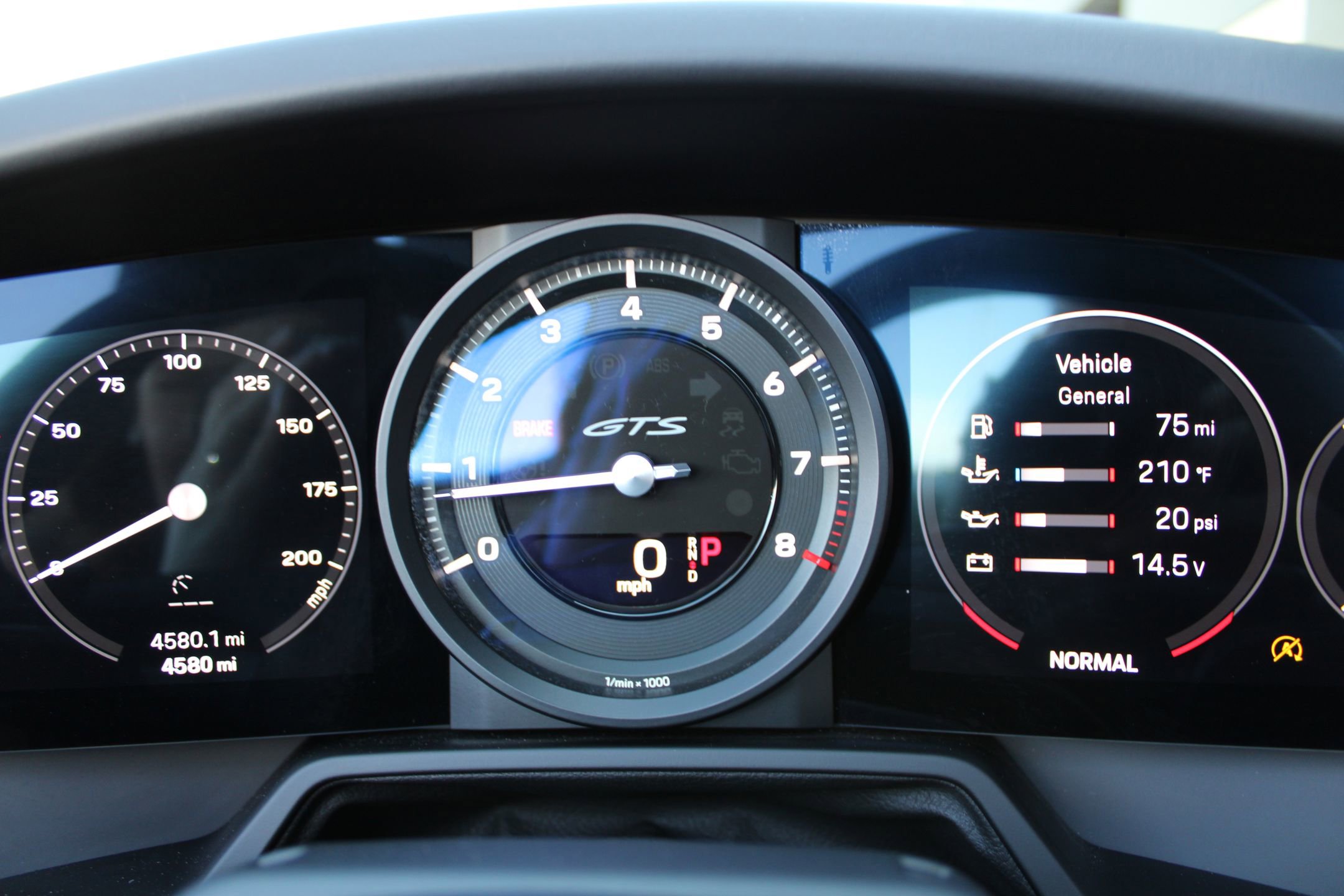 Certified 2022 Porsche 911 Carrera 4 GTS image 19