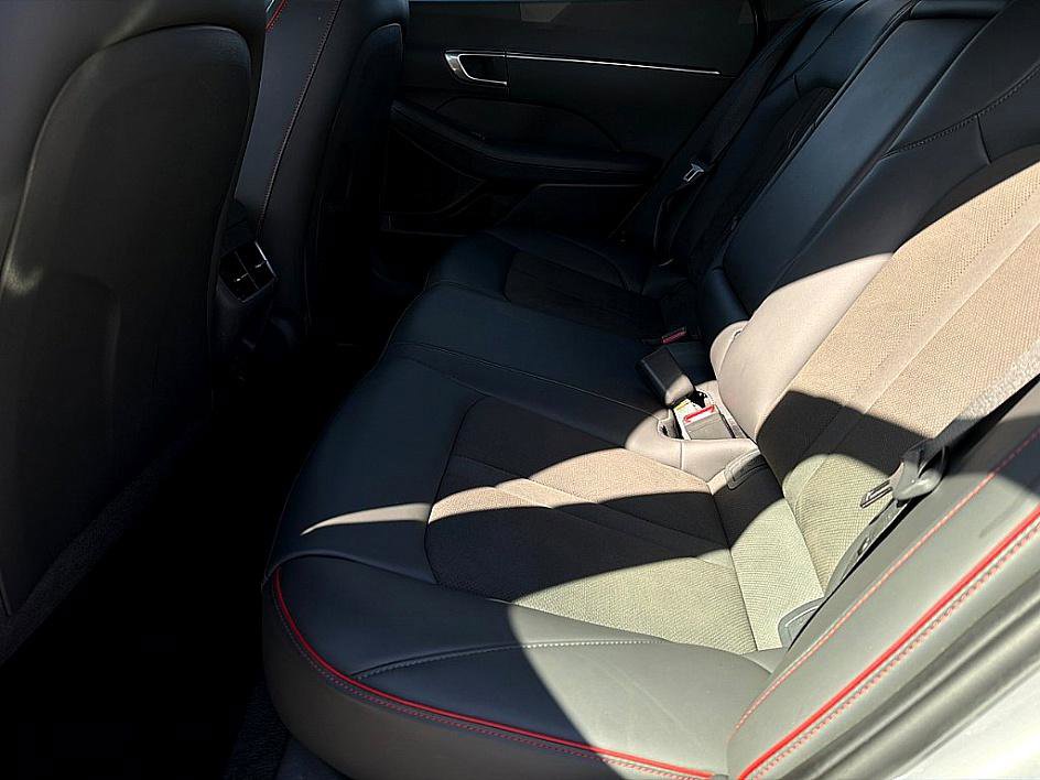 Used 2023 Hyundai Sonata SEL Plus image 8