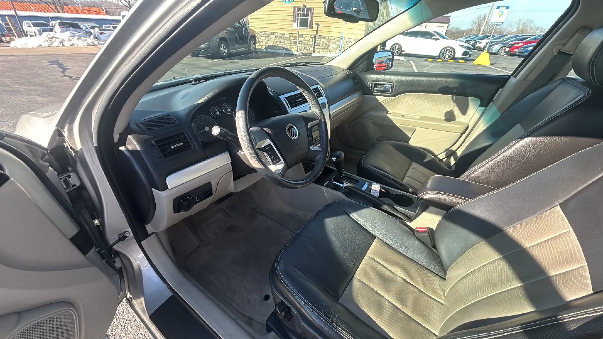 Used 2008 Mercury Milan Premier image 17