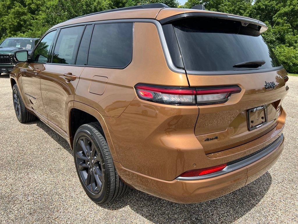 New 2026 Jeep Grand Cherokee L Limited AWD/4WD image 3