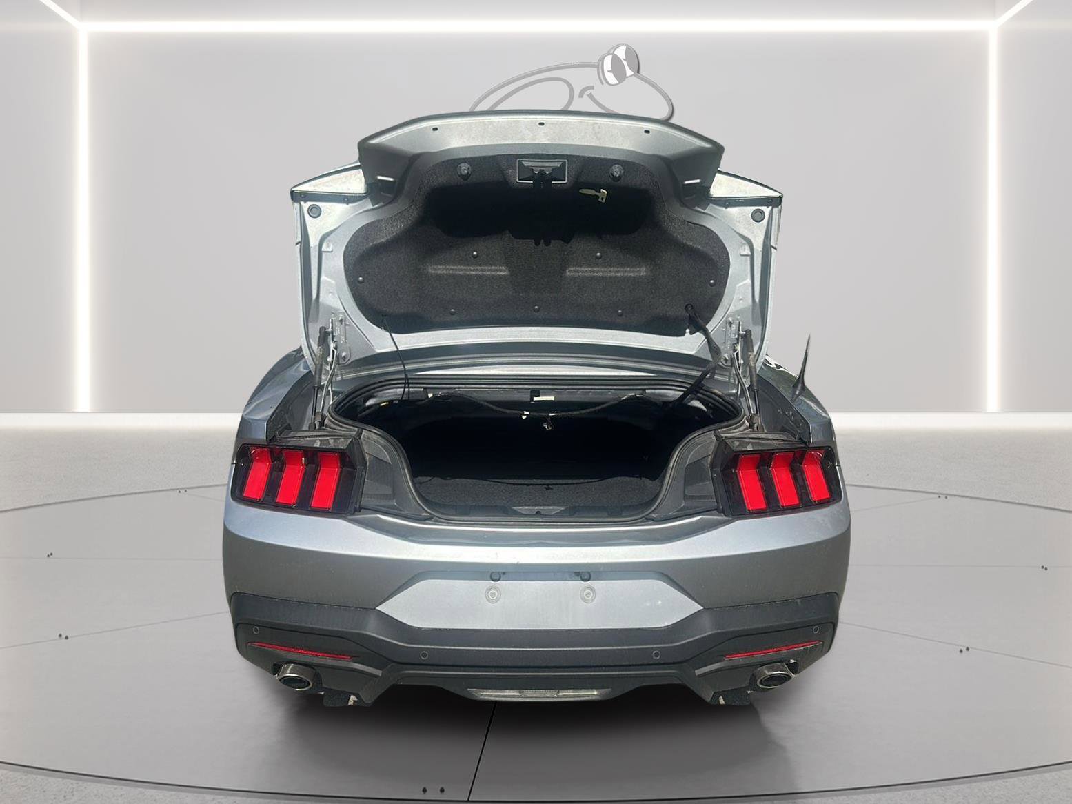 Used 2024 Ford Mustang Premium RWD image 10