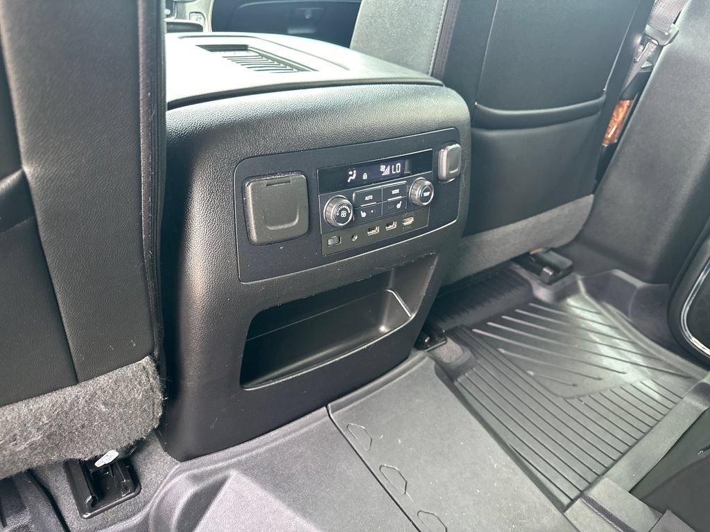 Used 2019 Chevrolet Tahoe Premier RWD image 30