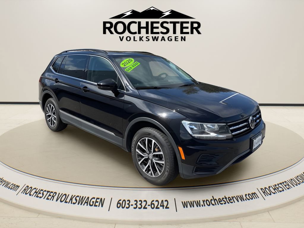 Used 2020 Volkswagen Tiguan SE w/ Panoramic Sunroof Package image 8