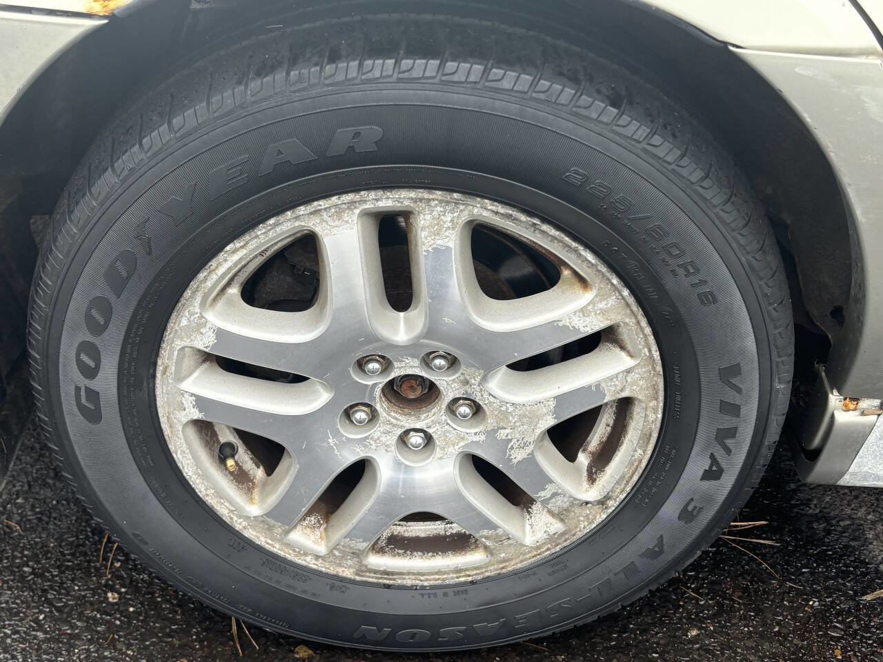 Used 2002 Subaru Outback Wagon image 23