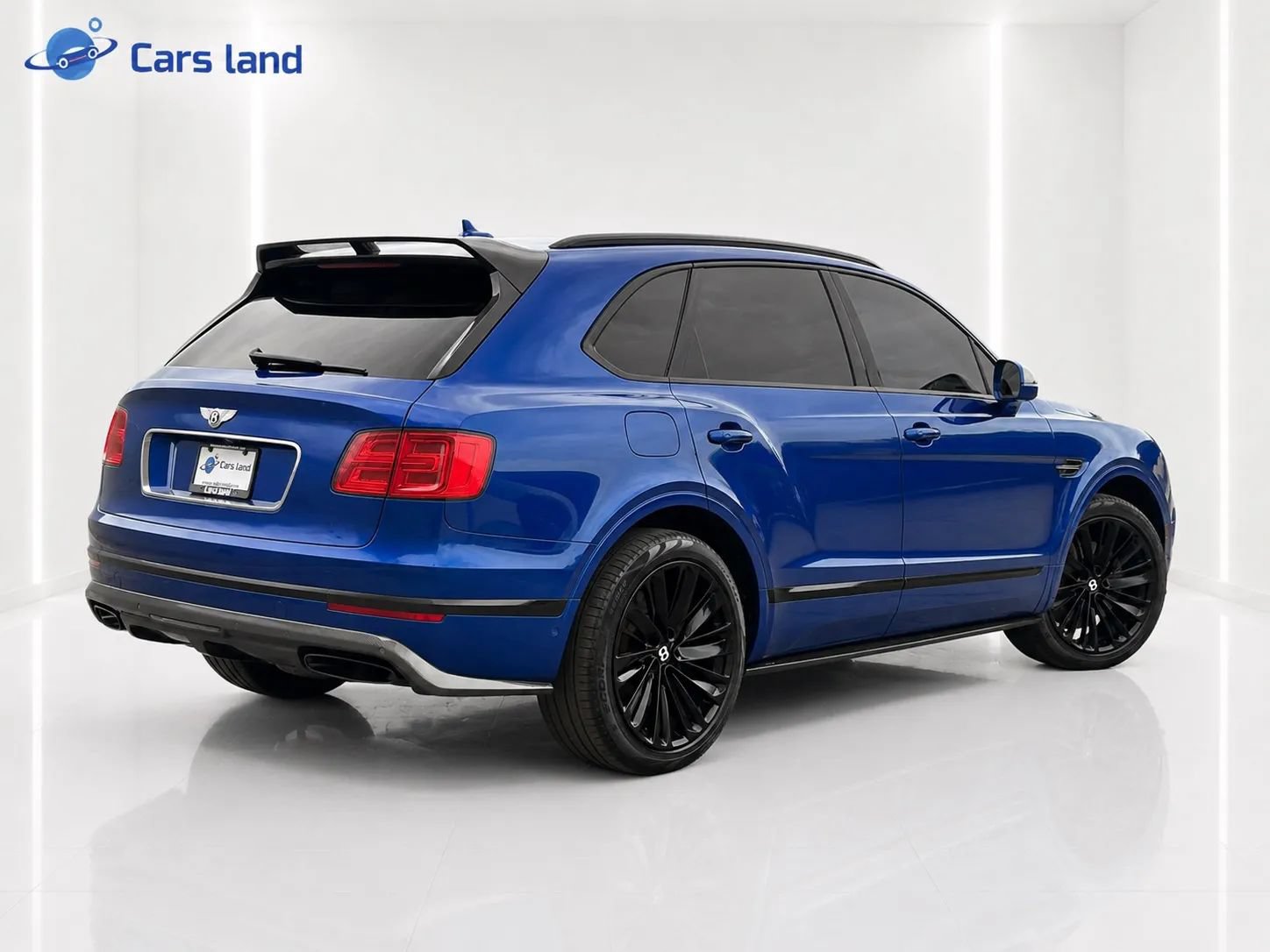 Used 2017 Bentley Bentayga AWD/4WD image 3