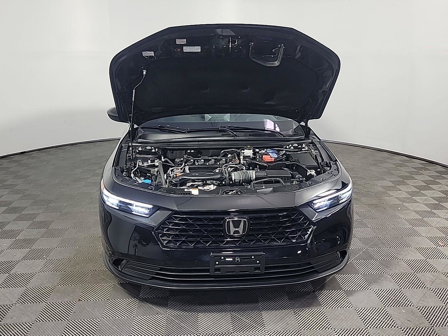 Certified 2024 Honda Accord EX image 13