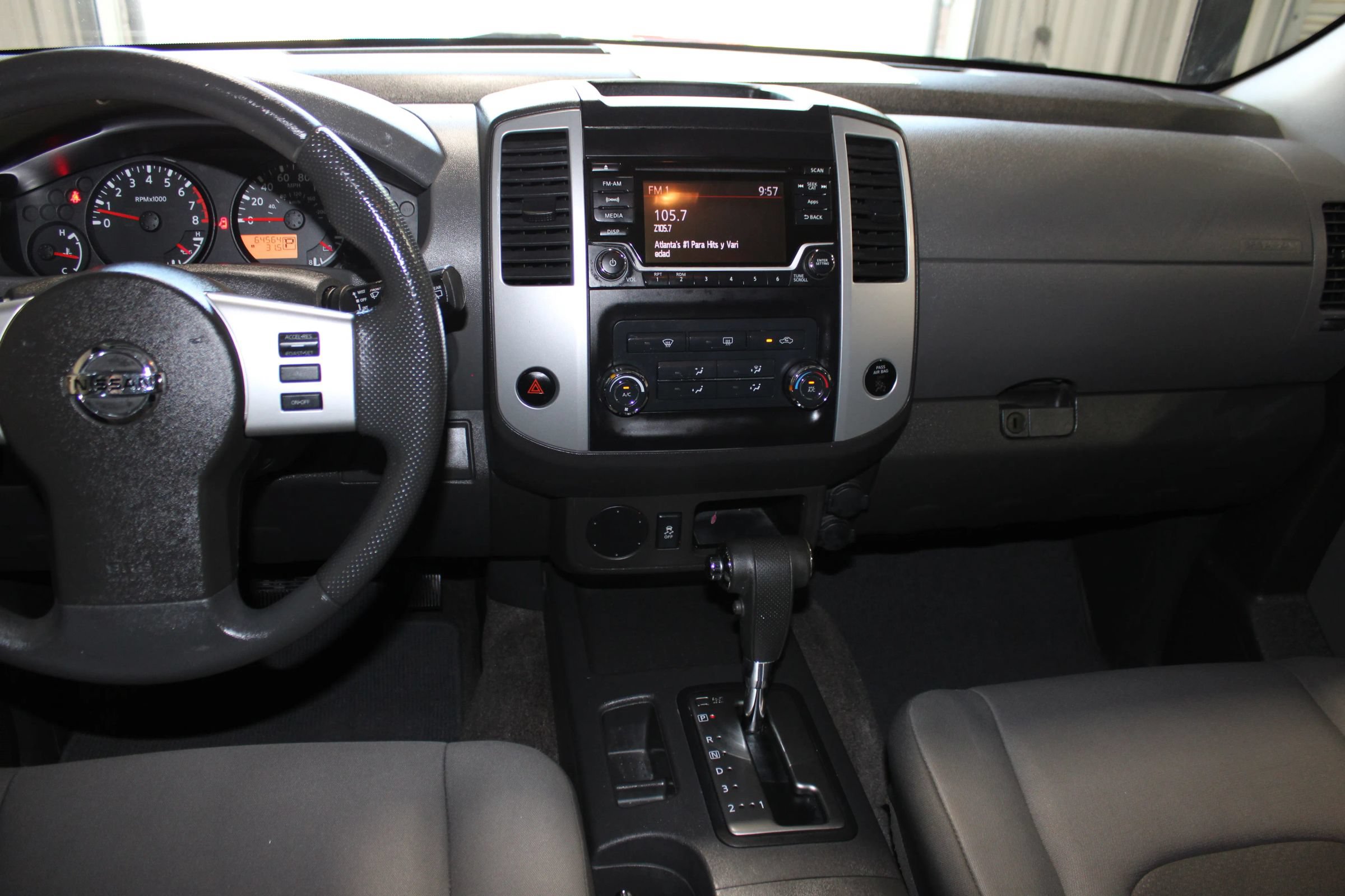 Used 2015 Nissan Xterra S w/ Value Package RWD image 13
