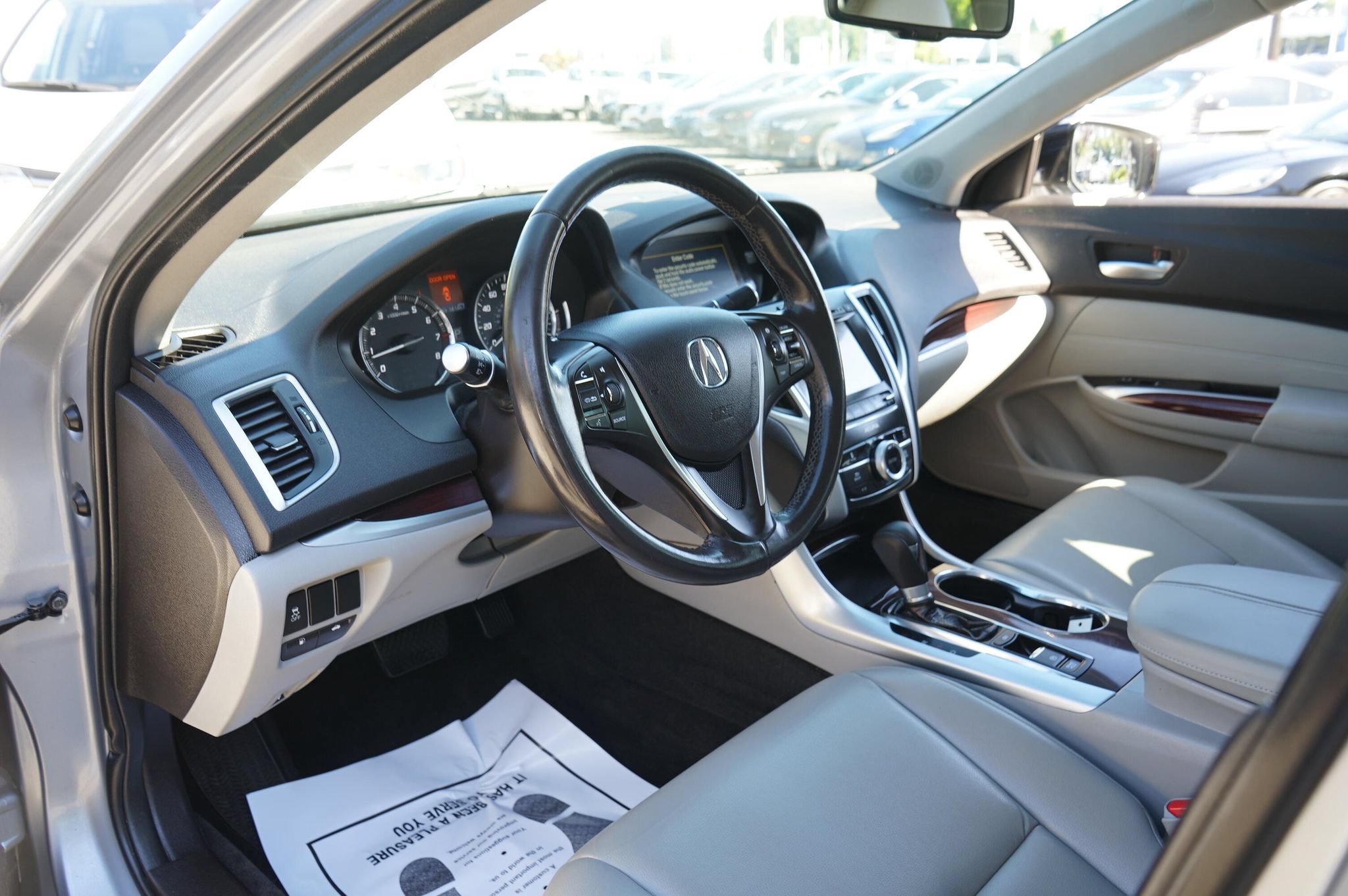 Used 2015 Acura TLX FWD image 14