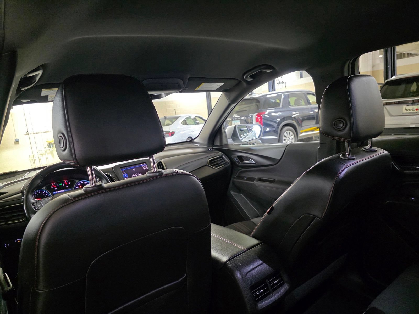 Used 2022 Chevrolet Equinox RS FWD image 15