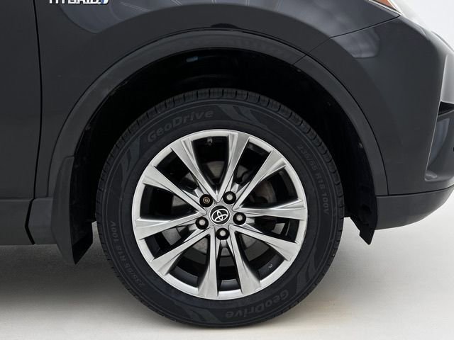 Used 2017 Toyota RAV4 Limited w/ All Weather Liner Package AWD/4WD image 29