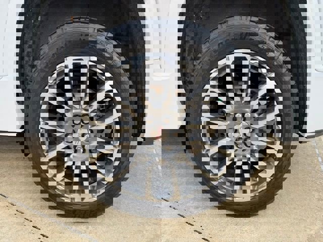 Used 2021 GMC Acadia Denali image 9