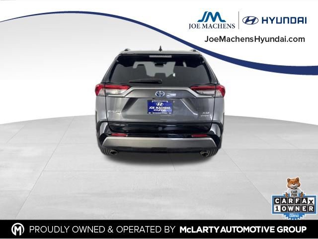 Used 2019 Toyota RAV4 XSE image 8