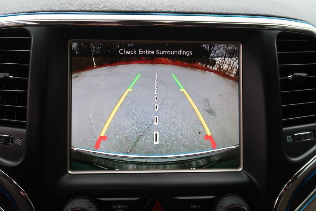 Used 2016 Jeep Grand Cherokee Limited image 23