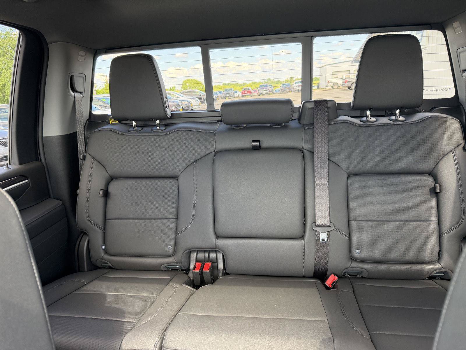 New 2026 Chevrolet Silverado 2500 LTZ w/ LTZ Premium Package AWD/4WD image 26