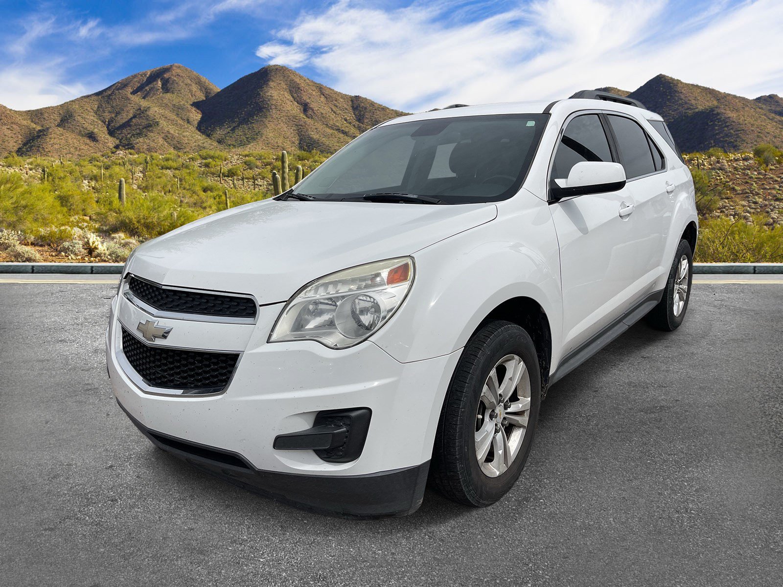 Used 2015 Chevrolet Equinox LT w/ Driver Convenience Package FWD image 2