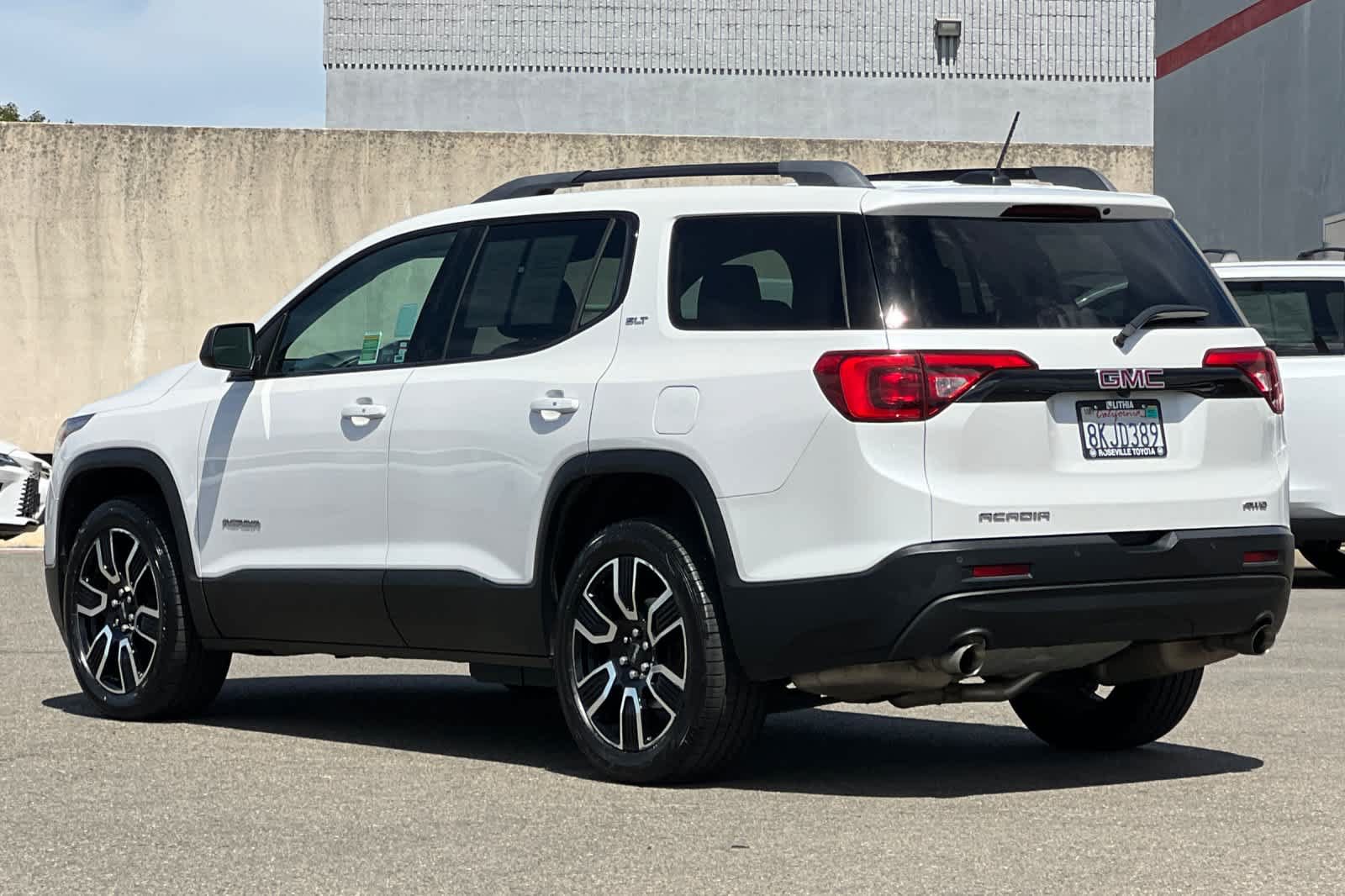 Used 2019 GMC Acadia SLT w/ Black Edition AWD/4WD image 7