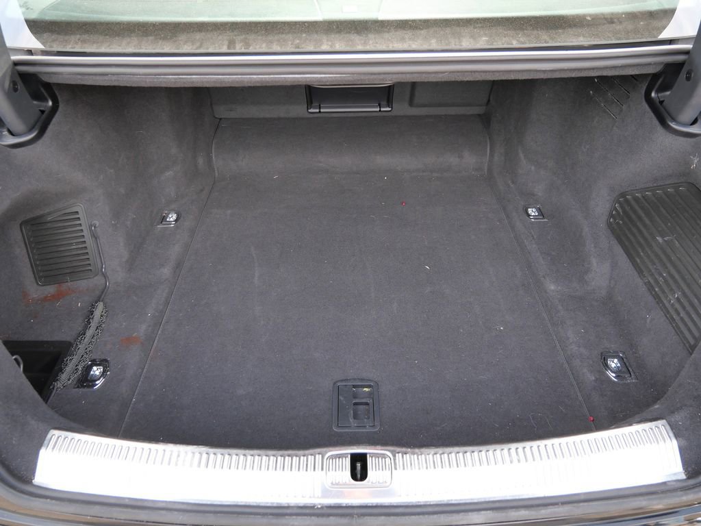 Used 2019 Audi A8 L 3.0T w/ Luxury Package image 24