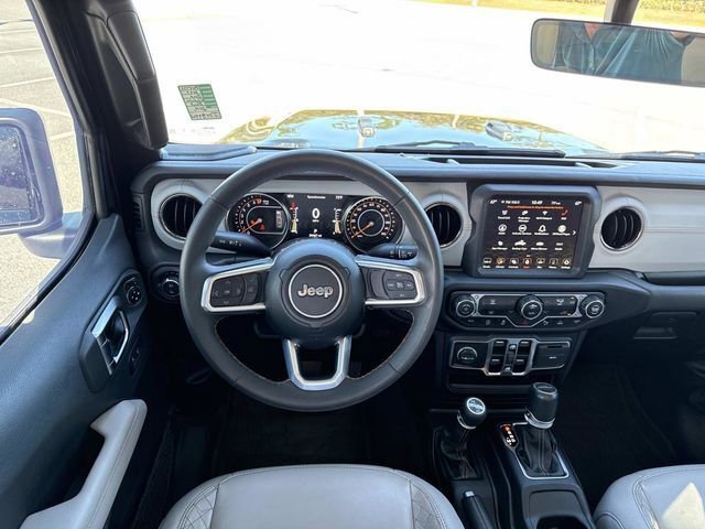 Used 2023 Jeep Gladiator Overland image 13