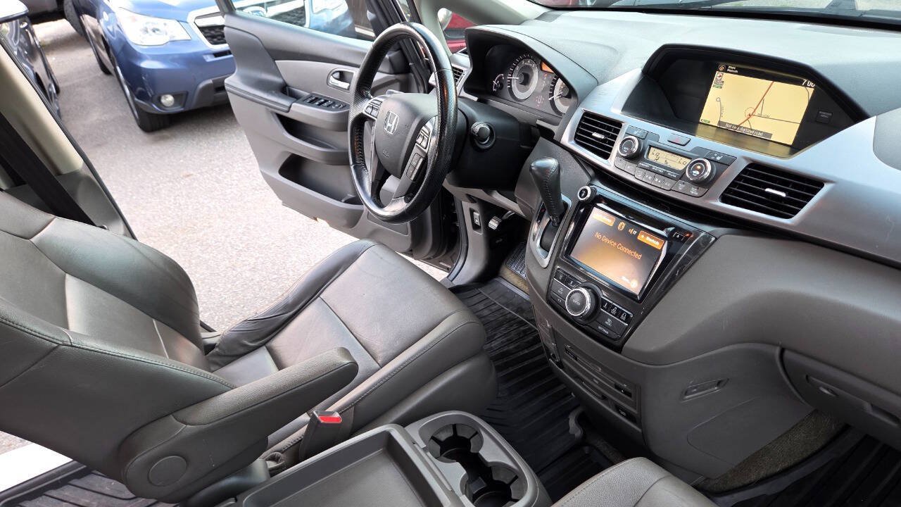 Used 2014 Honda Odyssey Touring Elite image 46