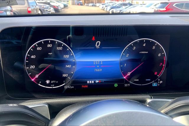 Used 2026 Mercedes-Benz GLB 250 4MATIC image 22