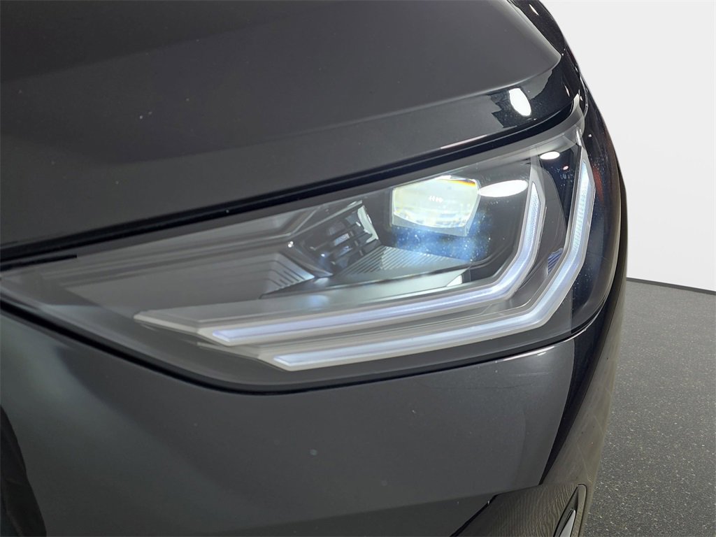 Used 2025 BMW X3 xDrive30i w/ Premium Package image 34