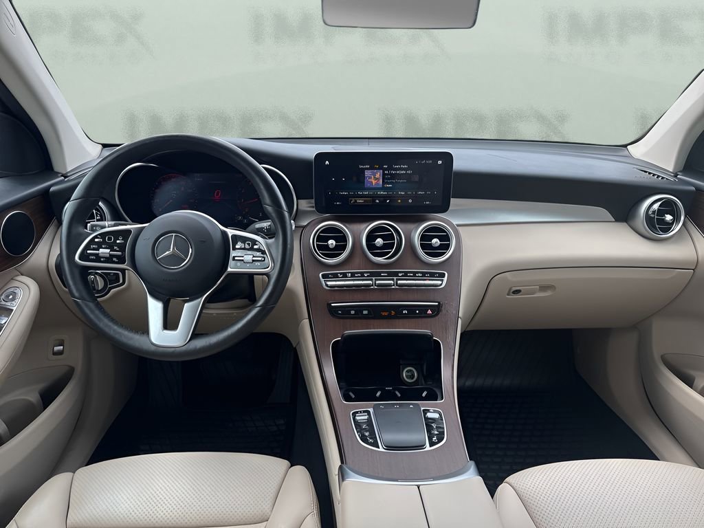 Used 2021 Mercedes-Benz GLC 300 4MATIC image 13