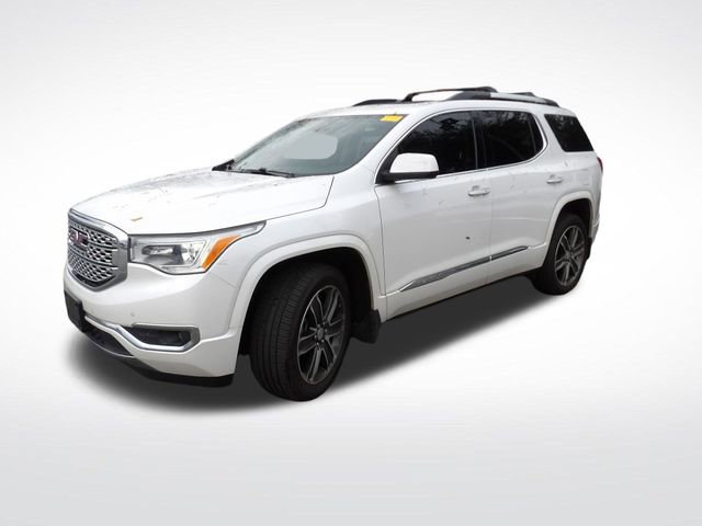Used 2019 GMC Acadia Denali image 4