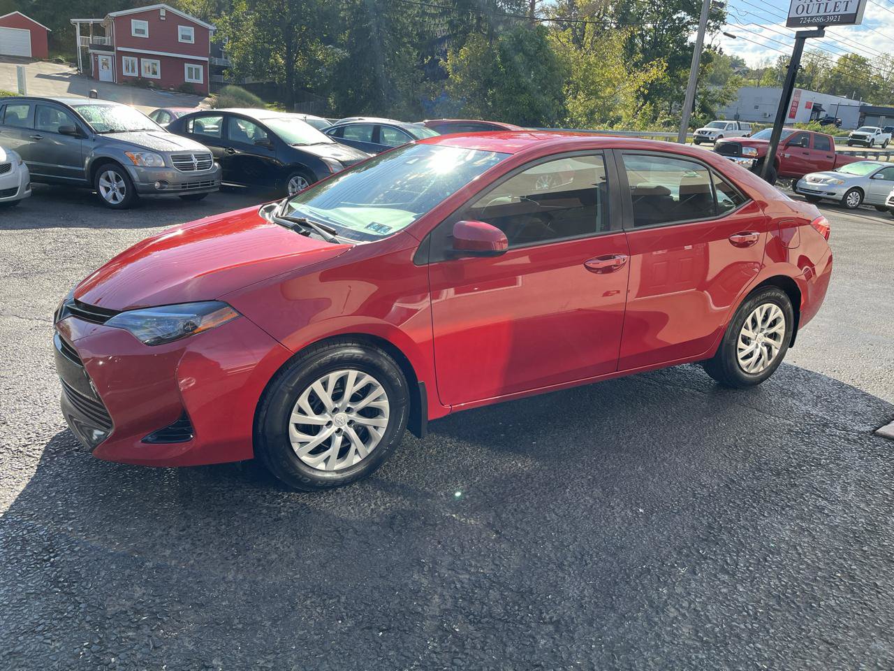 Used 2019 Toyota Corolla LE FWD image 10