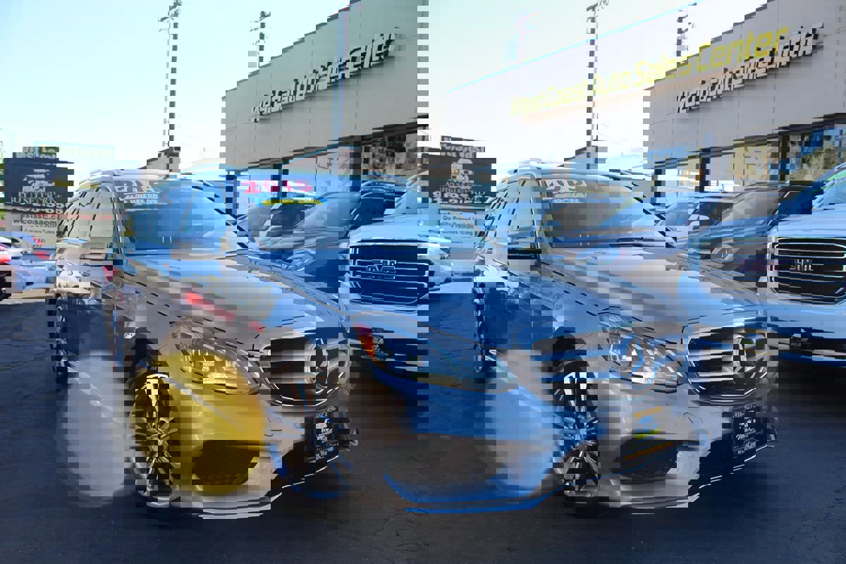 Used 2015 Mercedes-Benz E 350 4MATIC Wagon image 40