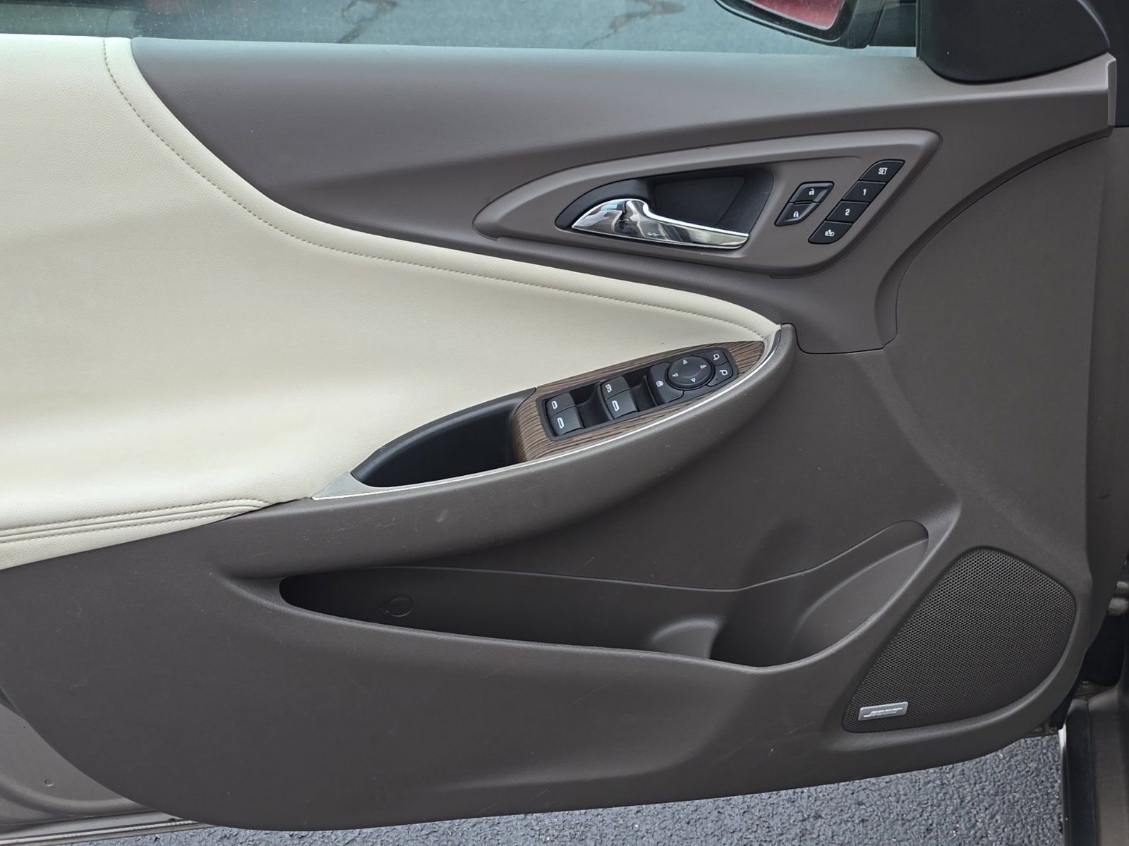 Used 2024 Chevrolet Malibu LT FWD image 8