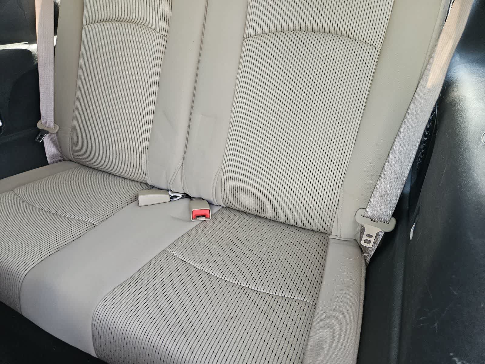 Used 2014 Dodge Journey SXT w/ Flexible Seating Group FWD image 28