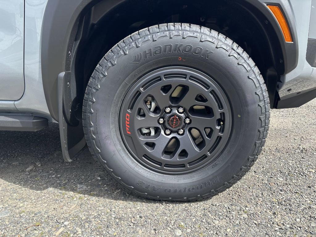 New 2026 Nissan Frontier PRO-4X w/ Pro-4x Convenience Package AWD/4WD image 9