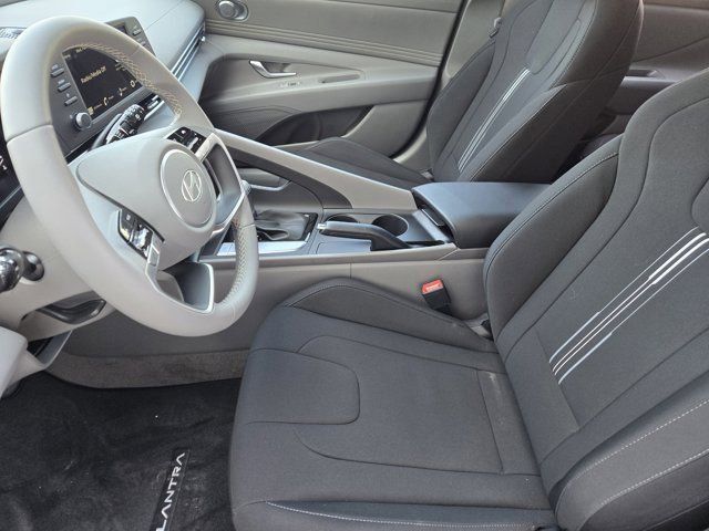 Certified 2026 Hyundai Elantra Sport image 9