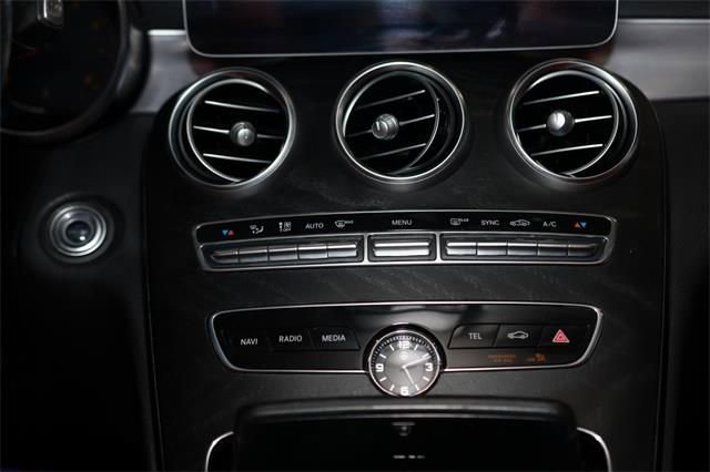 Used 2021 Mercedes-Benz C 300 C 300 image 39