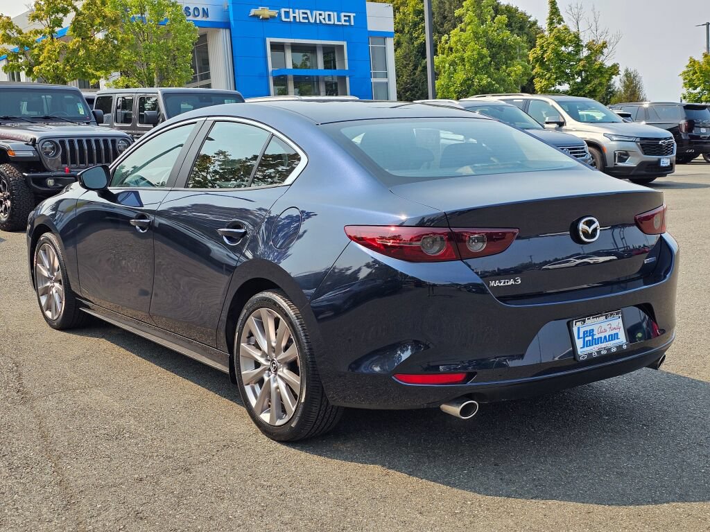 Used 2020 MAZDA MAZDA3 Sedan w/ Select Package FWD image 7