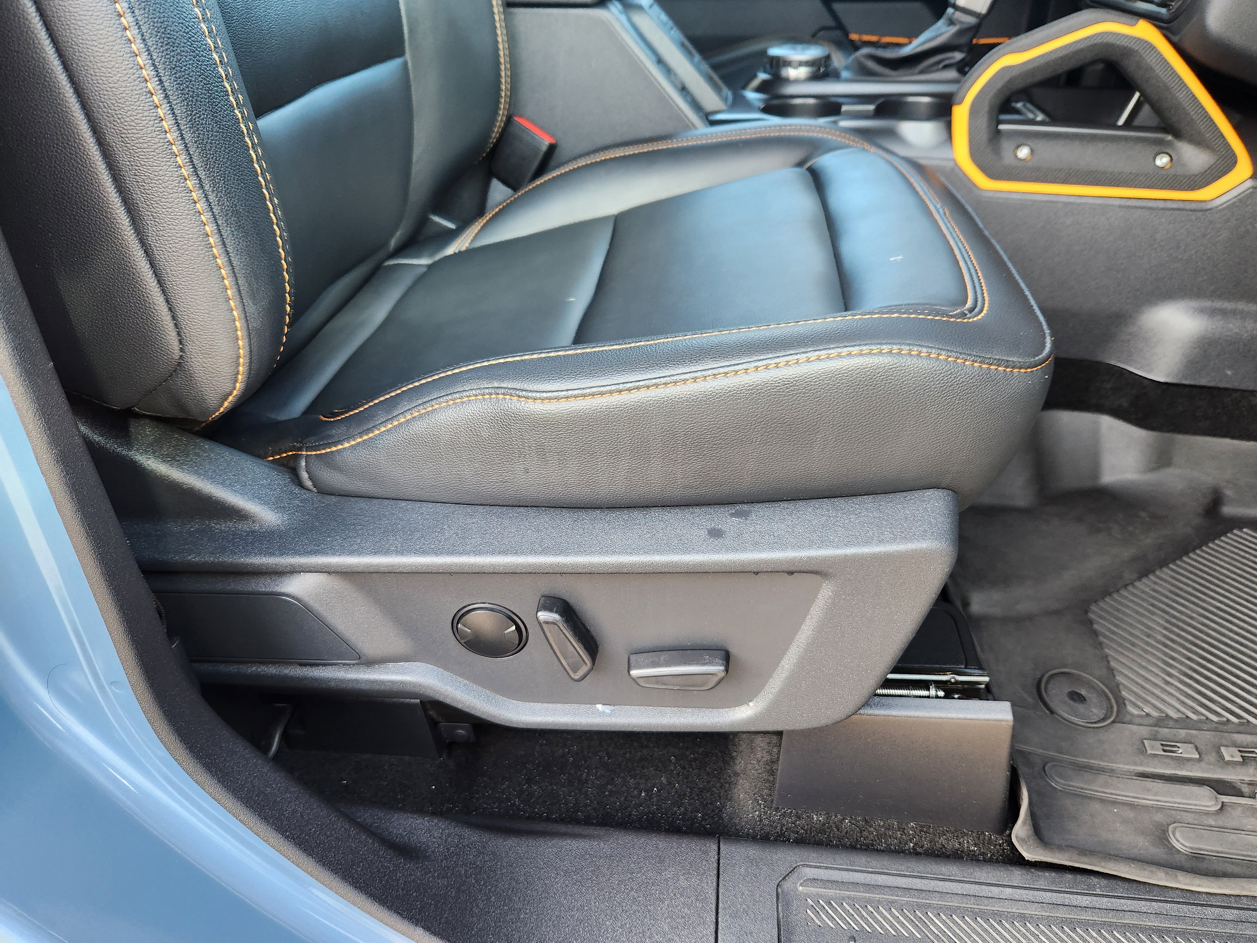 Used 2024 Ford Bronco Badlands image 19